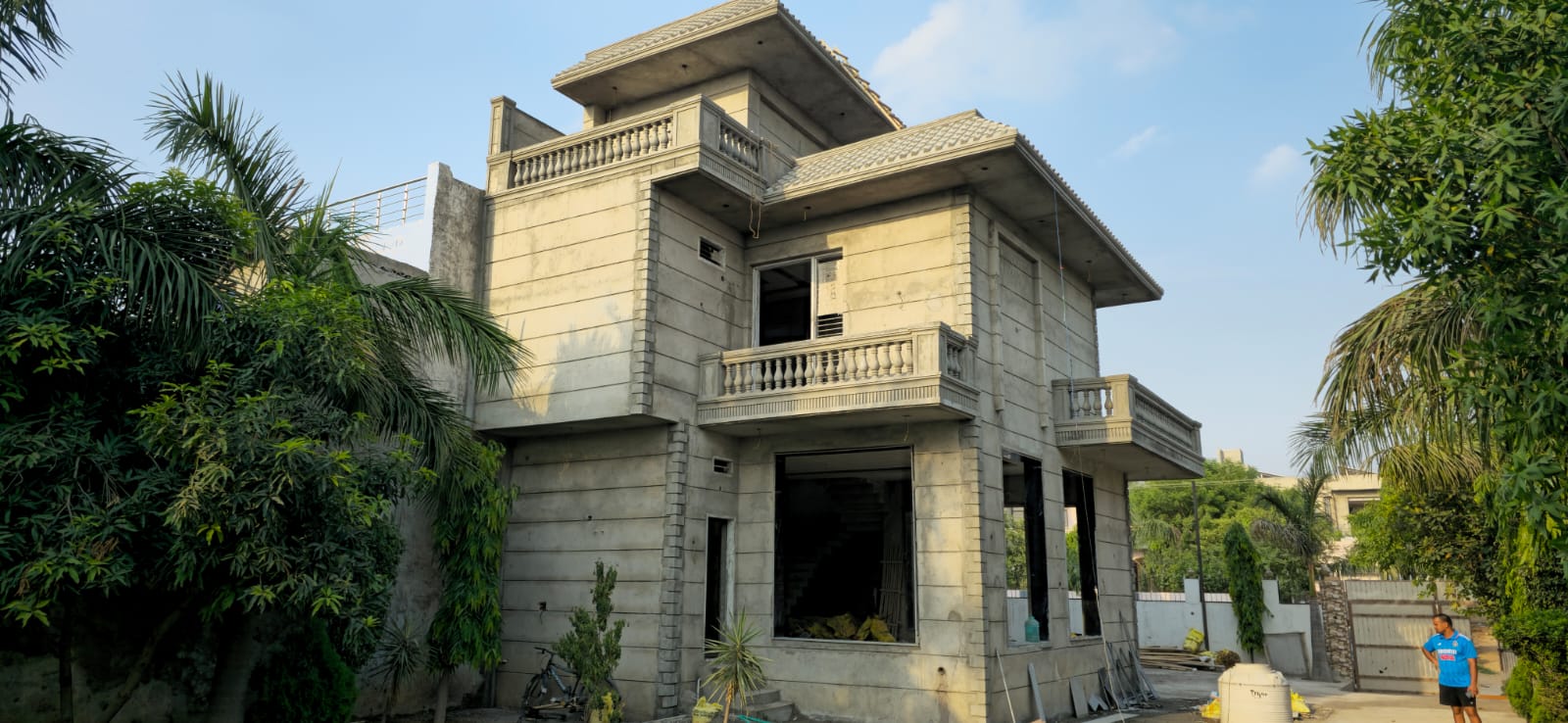 Mr. SATYAVEER RESIDENCE AND WORKSPACE Actual Site Images - 6